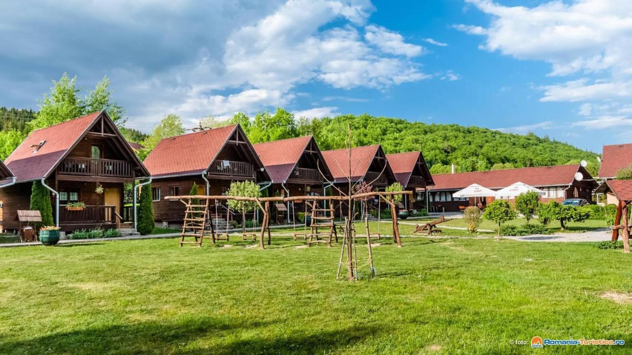 Irgo Villa Izvoare  Exterior photo